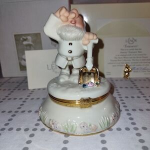 (Sold)Disney Lenox Treasure Box Sneezy
